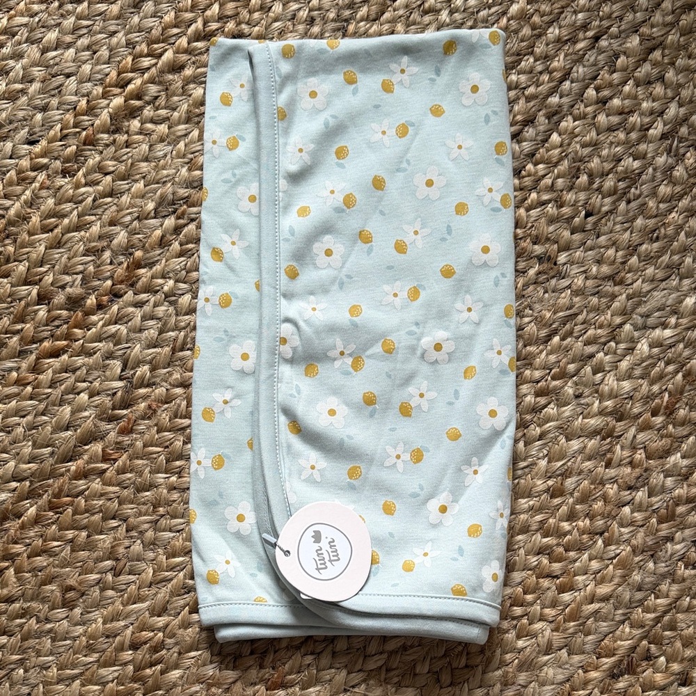Tun Tun Printed Flower Blue Baby Blanket